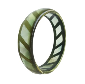 Brazalete Vintage de Acrílico Verde Lucite, Ancho e Irregular, de Resina, Modelo Ángel DIY, Amuleto de Moda Femenina, Artesanía de Resina - Product Image 1