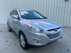 Hyundai Tucson GLS del 2013 usata in vendita a basso prezzo - Product Image 1