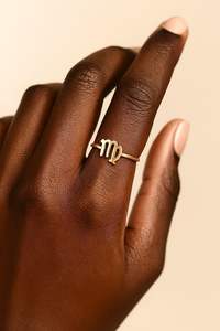 Anillo de Horóscopo Virgo en Plata de Ley 925 Chapado en Oro de 14k, Anillo Minimalista con Signo Zodiacal, Ajustable, Joyería Astrológica, Regalo para Ella - Product Image 2