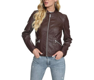 Chaqueta de Cuero Sólido para Mujer, Tallas Grandes, Invierno 2026, Transpirable, con Logotipo y Color Personalizados, Teñido Liso Directo - Product Image 1