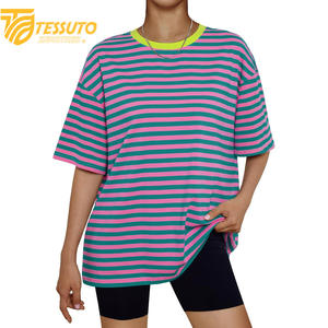 Camiseta básica de gran tamaño con logotipo estampado personalizado de peso pesado, camiseta de talla grande de alta calidad a la moda para mujer, Camiseta 100% de algodón con cuello en V - Product Image 1