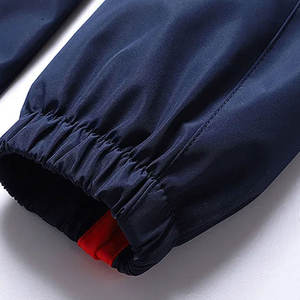 ชุดกีฬาผู้ชายไซส์ใหญ่พิเศษชุดวอร์มกางเกงมีฮู้ด2ชิ้นลายพื้นสำหรับกีฬากลางแจ้งฤดูหนาว - Product Image 5