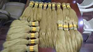 Extensions de cheveux indiens non traités, cuticules intactes, 100% cheveux vierges Remy, qualité soyeuse, lisses, ondulés, double trame, fabriqués à la machine - Product Image 3