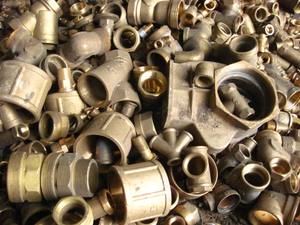 Déchets de laiton jaune de haute qualité, fil de cuivre propre de type miel, disponible à la vente - Product Image 5