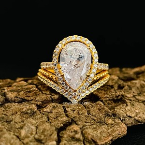 Bague de fiançailles Halo en or massif 14K 2 Ct poire moissanite diamant style Art déco, bague solitaire en diamant Moissanite taille poire - Product Image 3