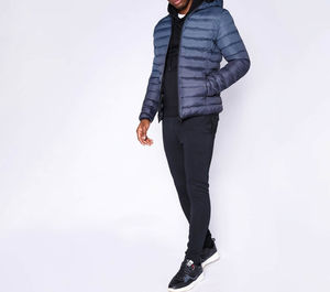 Doudoune Homme Personnalisée 2025 – Nouvelle Collection, Longueur Standard, Imperméable, Brillante, avec Capuche Zippée et Rembourrage Épais en Toile – Vente en Gros - Product Image 1