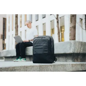 Mochila Promocional Sostenible Armond de 15.6 Pulgadas, Fabricada con RPET, para Transportar Computadoras Portátiles - Product Image 4
