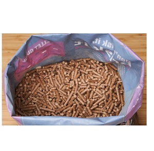 Pellets de madera premium para calefacción y combustible, de alta densidad energética y bajo contenido de cenizas, ideales para estufas, chimeneas y calderas. - Product Image 5