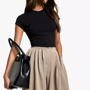 Verano peso pesado algodón peinado cuello redondo gota hombro personalizado diseño de diamantes de imitación Casual liso camiseta grande para mujer conjunto de verano - Product Image 3