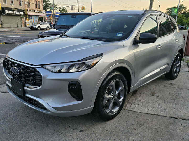 2023 Ford Escape ST-Line AWD Low Mileage with R20 Tires Left Steering Turbo Engine Leather Seats Ready for Shipment