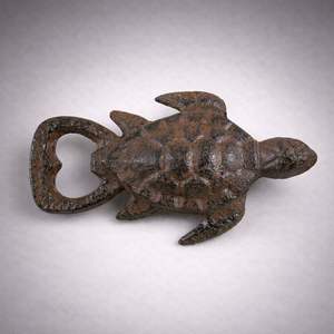 Décapsuleur en fonte Tortue de mer, design côtier vintage, prise en main robuste, finition durable, parfait pour la maison, le bar, la cuisine et la décoration - Product Image 1