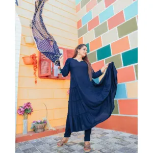 Ensemble de costume pour femme en rayonne bleu égyptien avec dupatta Gotta Jaal par Thread & Button - Product Image 4