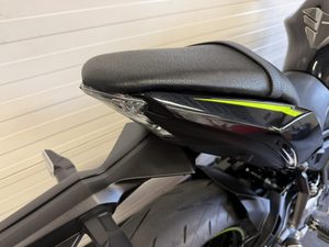 Motocicleta <span class=keywords><strong>Kawasaki</strong></span> Z650 ABS 2026 Nueva, Lista para Envío Mundial - Product Image 2