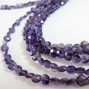Briolette con forma de moneda facetada de amatista natural, cuentas de 6mm vendidas por hebra, cuentas moradas de piedras preciosas de amatista africana de 8 pulgadas de largo - Product Image 1