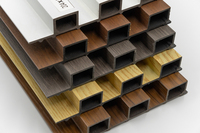 Panneau de cloison en bois décoratif pour intérieur de maison bon marché Panneaux de revêtement mural en WPC Autres panneaux