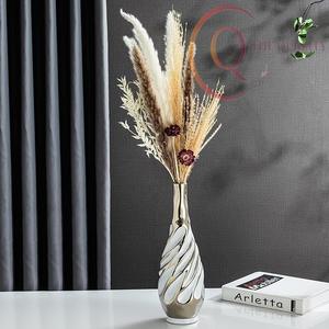 Elegant Metal Tabletop Vase for Center Tables and Side Tables, Perfect for <b>Artificial</b> <b>Flowers</b> or Standalone Decoration - Product Image 6