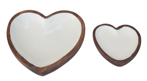 Cuenco Decorativo de Madera en Forma de Corazón con Incrustaciones de Esmalte Blanco - Product Image 3