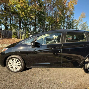 Ho-n-d-a Fit LX 2016 d'occasion - Product Image 1