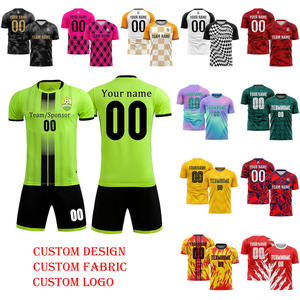 Maillot de football rétro personnalisé de qualité supérieure, version joueur, manches courtes, respirant, léger, pour homme adulte - Product Image 2
