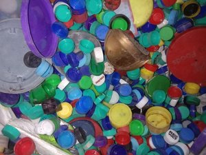 เศษพลาสติกหมวก PET สำหรับใช้ในอุตสาหกรรม - Product Image 6