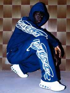 Conjunto Deportivo Estilo Urbano de Algodón con Bordado de Pedrería, Transpirable, Holgado, con Capucha, Pantalones Acampanados, Efecto Desgastado - Product Image 3