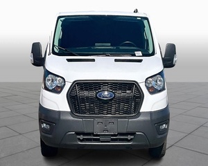 Fourgon utilitaire Forr/d Transit-150 d'occasion de bonne qualité, modèle 2023 - Prêt à être expédié - Product Image 1