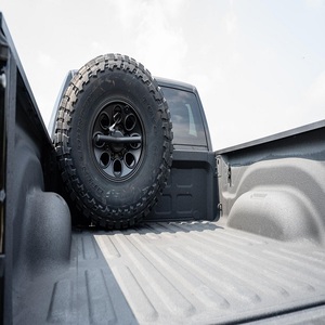 Alerte Offre Exceptionnelle! Superbe camion de luxe 4x4 noir cristal 2024 Ram 2500 AEV Prospector XL avec moteur Cummins Turbodiesel puissant - Product Image 5