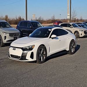 Audi e-tron GT quattro Premium Plus 2023 d'occasion en excellent état - Product Image 1