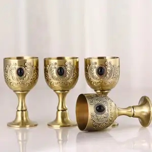 Ciborium Brass Church Kelch becher mit Messing pflaster individuell graviert und geprägt OEM Custom ized Wein kelch Topste Qualität