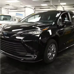 Toyota Sienna XLE 2023 Usada Certificada, 5 Pasajeros, Tracción Delantera, Volante a la Izquierda, Asientos de Cuero, Cámara Trasera - Product Image 1