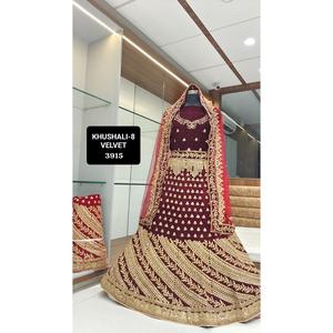 ชุดเจ้าสาวผ้ากำมะหยี่ปักด้วยมืองานเย็บปักถักร้อยด้วยขนสัตว์ตามต้องการ - Product Image 4