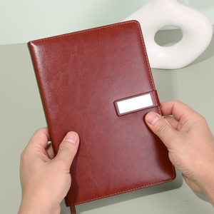 Premium Custom Executive A5 Notebook Gift Set con bolígrafo y tarjetero Ideal para negocios corporativos y promociones de Acción de Gracias - Product Image 1