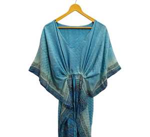 Robe de plage, robe de nuit, robe longue, kimono en soie recyclée vintage indienne fait à la main, design sur mesure, longueur longue - Product Image 5