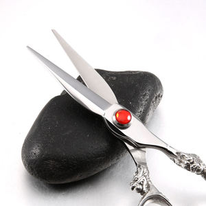 Tijeras de adelgazamiento de corte de peluquero con mango de dragón de alta calidad logotipo personalizado hoja extremadamente afilada para profesionales y principiantes - Product Image 4