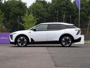 Voiture d'occasion 2025, longue autonomie, SUV de luxe, essence/essence, automatique, sièges en cuir, toit ouvrant panoramique - Product Image 4