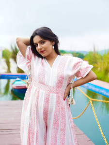 Vestido Maxi Boho Rosa y Blanco para Mujer, Cuello en V, Estampado, Largo, de Verano, con Tela Suave, Estilo Casual, para Vacaciones - Product Image 4