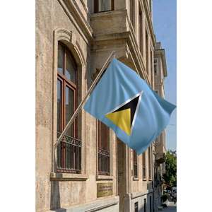 Ensemble de mât de drapeau télescopique mural Sainte-Lucie avec drapeaux en polyester durable et graphiques imprimés numériquement - Product Image 2