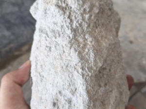 Le remplissage avancé à base de pyrophyllite stabilise les métaux lourds dans les déchets de construction, réduisant efficacement le risque de lixiviation environnementale. - Product Image 3