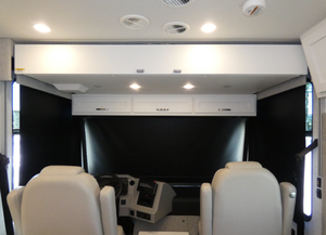 1F66F5DNXR0A01958 Nouveau camping-car de luxe classe A 2025 avec moteur à essence et intérieur spacieux à extension coulissante - Product Image 2