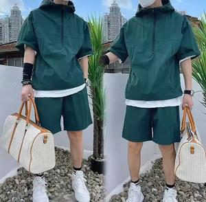 Conjunto de Verano Estilo Cargo para Hombre, Camiseta Casual con Capucha de Manga Corta, Pantalones Cortos Holgados, Conjunto Deportivo Elegante de Alta Calidad - Product Image 4