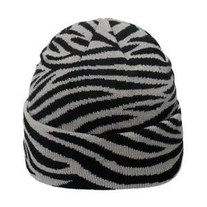 Bonnet tricoté personnalisé pour hommes de couleur unie en laine douce et chaude pour l'hiver Logo respirant - Product Image 4