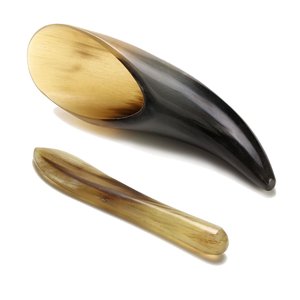 Nuevas artesanías Cuerno de búfalo Gua Sha Artesanías faciales Masajeador facial en forma de mano sin níquel Cuerno de búfalo Tablero Gua Sha - Product Image 4