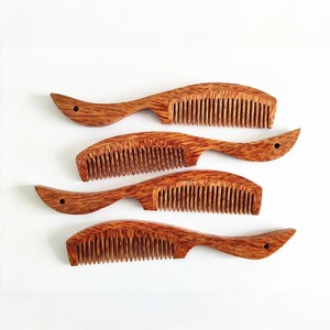 Peigne de salon élégant en bois de noix de coco naturel et écologique, peigne de palmier de coco de haute qualité et à bas prix - Product Image 5