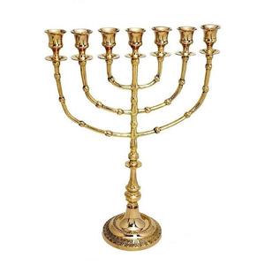 Candelabro de estilo moderno dorado judío Menorah Candelabro Fabricante de candelabro de latón de alta calidad Menorah Candle Stand - Product Image 6