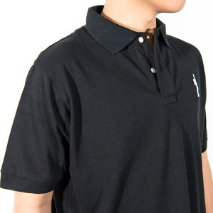 Polo negro uniforme de alta calidad bordado logo hombres polos diseño libre MOQ bajo y el mejor precio hecho en Vietnam - Product Image 5