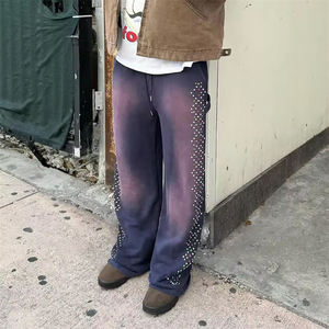 Vente en gros OEM Pantalon de survêtement évasé en coton épais pour hommes, style streetwear, avec broderie délavée au soleil, écusson de logo personnalisable - Product Image 2