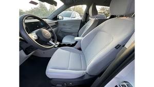 Hyundai Kona Eléctrico SEL FWD 2025, Seminuevo - Product Image 4