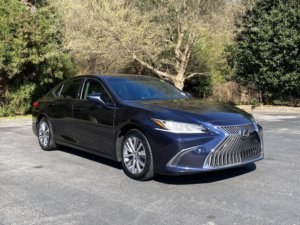 รถยนต์มือสองสภาพดี ปี 2020 เล็กซัส ES 350 V6 3.5L ขับเคลื่อนล้อหน้า - Product Image 2