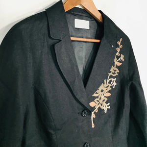 OEM Manufacturer's Solid Pattern Bullion Wire Embroidery Jacket for Winter Custom Crest Epaulettes Stand Collar Canvas Low MOQ - Product Image 3