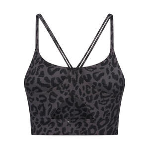 Ensemble assorti soutien-gorge de sport vêtements de sport, tissu doux et élégant pour la salle de sport, les courses et le café post-entraînement fabriqué au Pakistan - Product Image 1